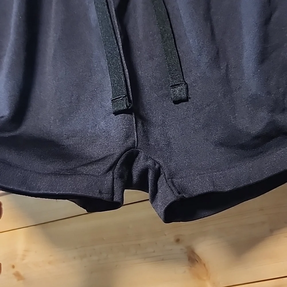 Nike drawstring size